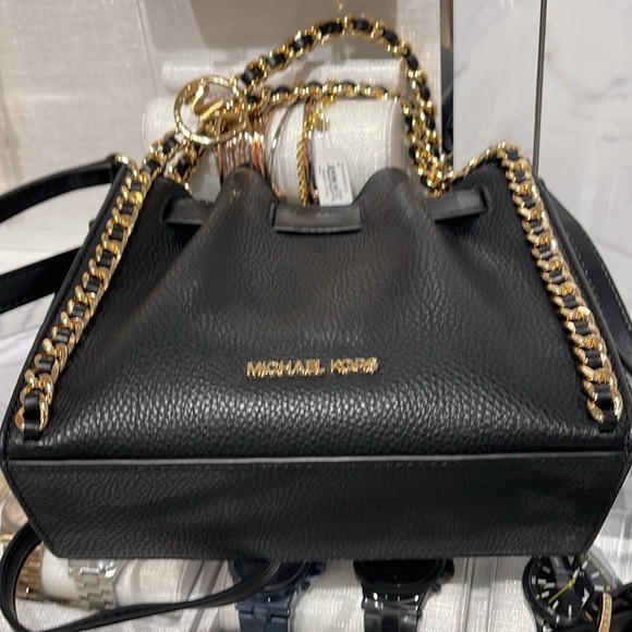 Michael Kors Women's Mina Small Belted Chain Crossbody Bag - Black - Shoulde
NWT - Picture 10 of 16